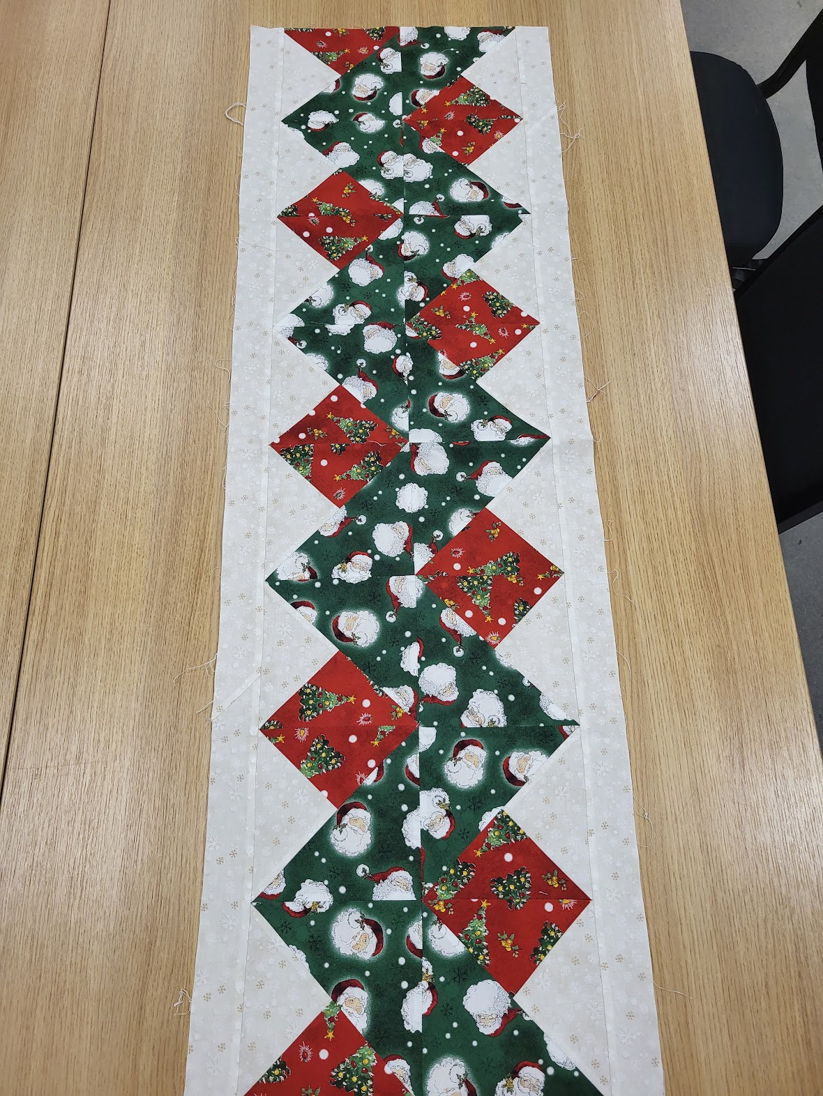 Santa Table Runner Kit