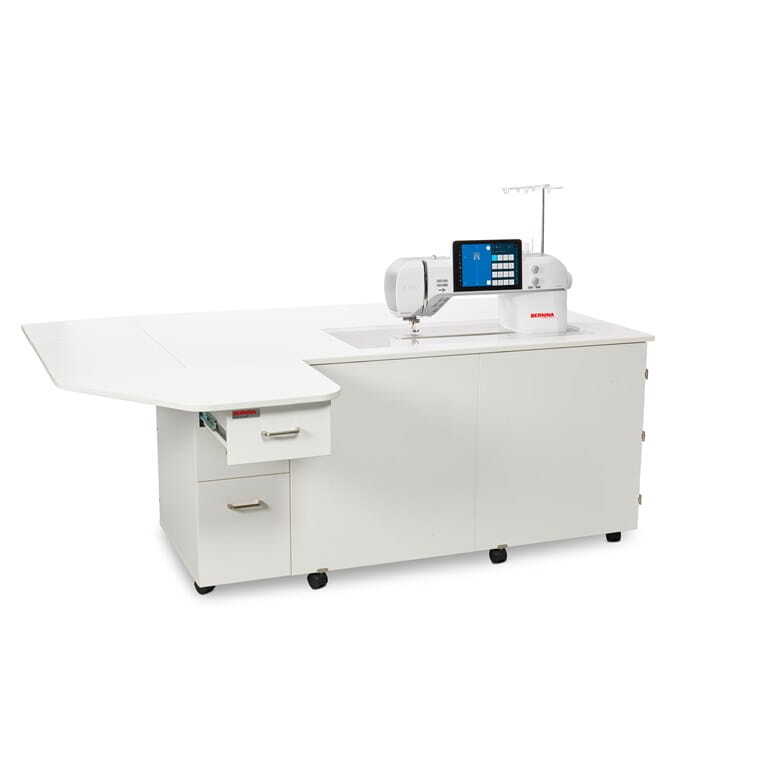 Bernina Luxe Plus- 990 Cabinet