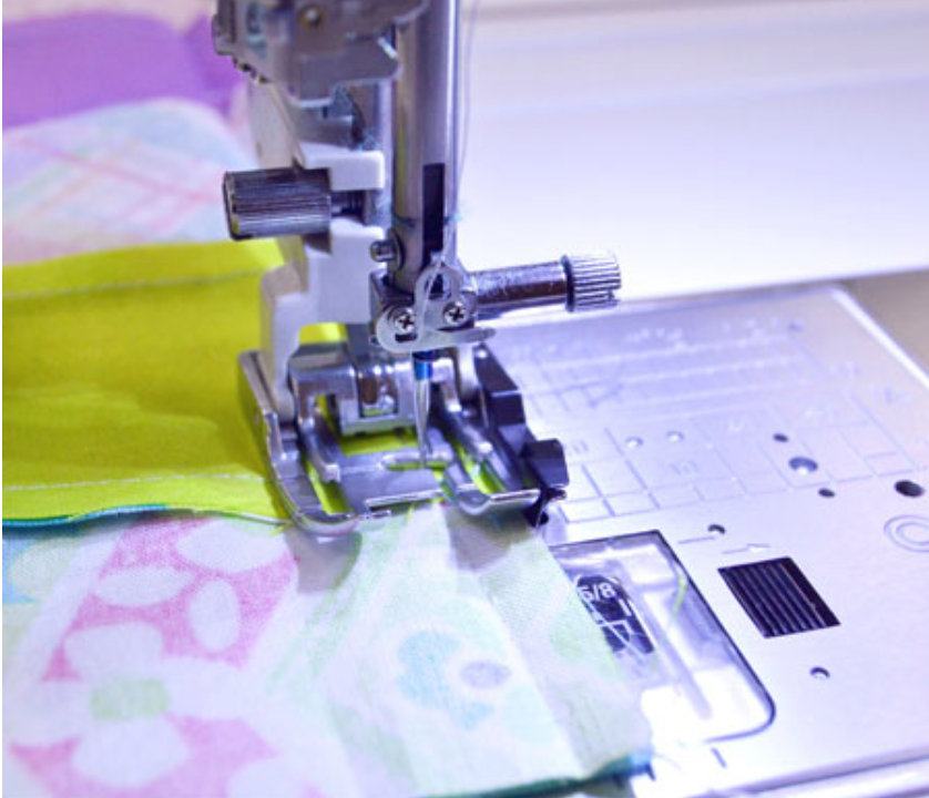 Acufeed quilt piecing foot twin (NP)