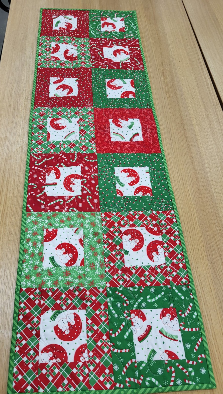 Snow Time Table Runner Kit
