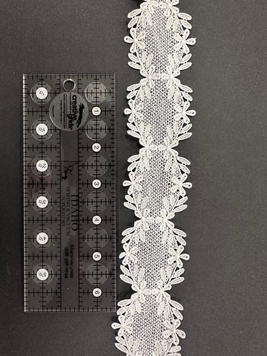 Lace Trim Floral and Leaves