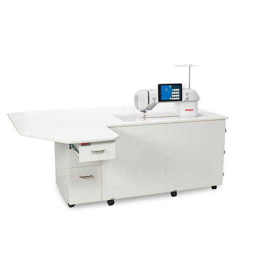 Bernina Luxe Plus- 990 Cabinet