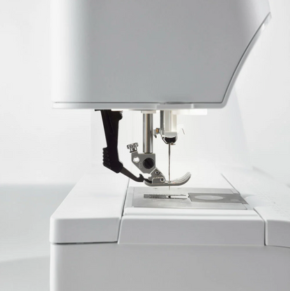 Pfaff Expression 710 Special Edition