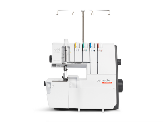 Bernette B44 ~ Serger