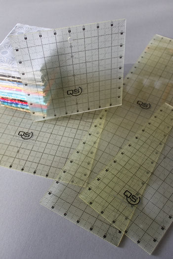 QS Quilting Ruler 12.5 square